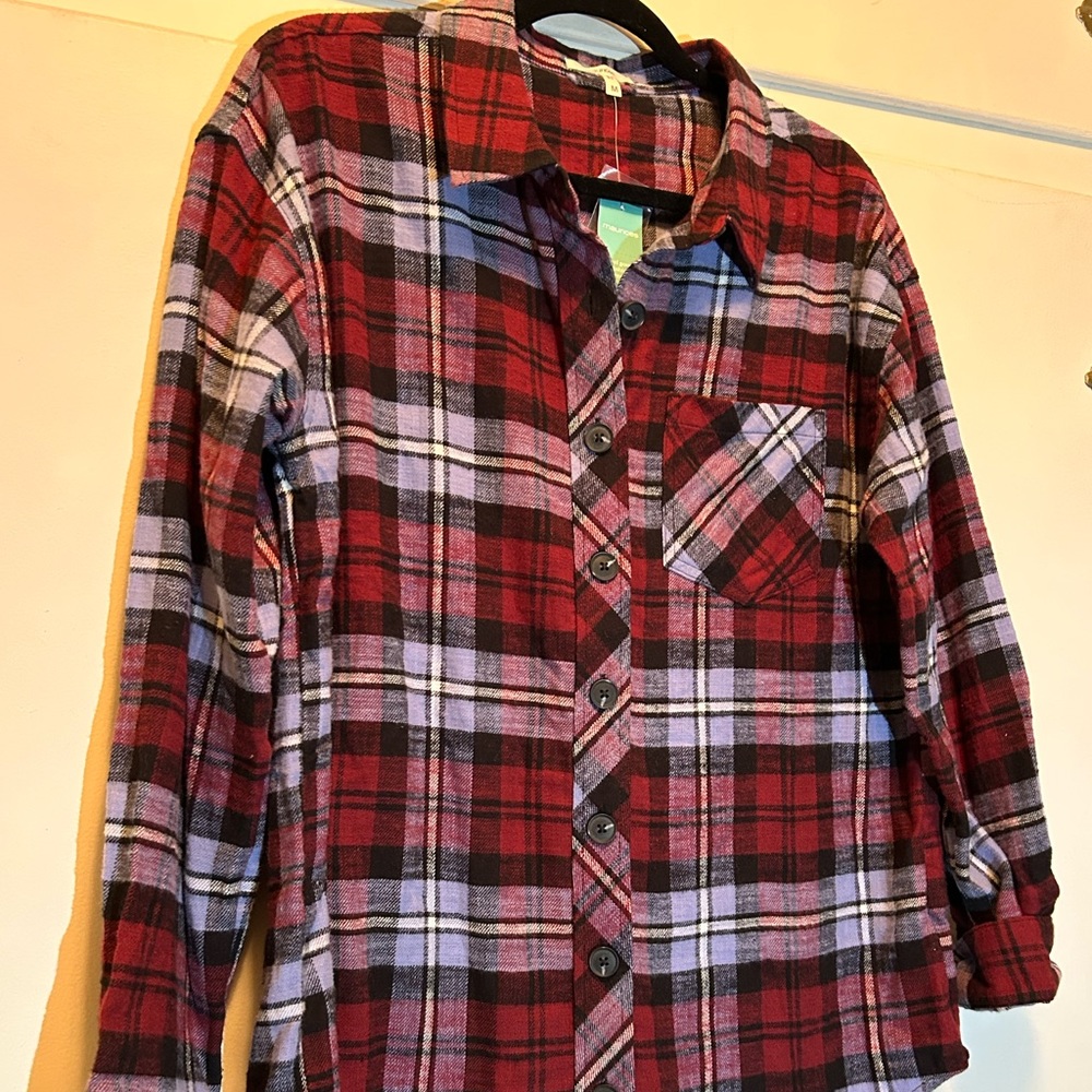 Maurices Flannel Shirt Burgundy Black Plaid Button Up Preppy